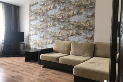 Уютная двушка в центре. 2-й этаж